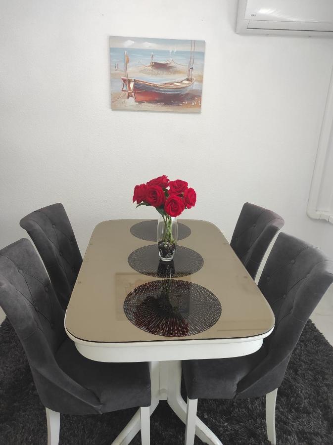 Apartman Ana ชาพลินา ภายนอก รูปภาพ