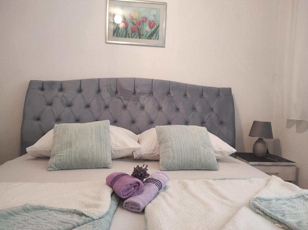 Apartman Ana ชาพลินา ภายนอก รูปภาพ